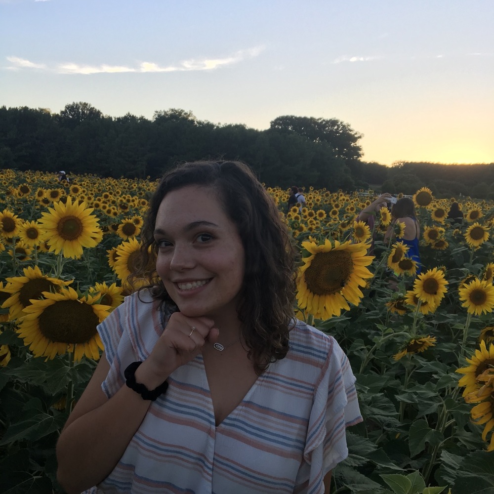 Meet your Posher, Natalie
